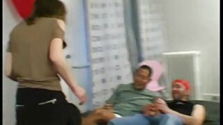 彼女は彼女の口とリックでコックを取得します 女 無料 えろ