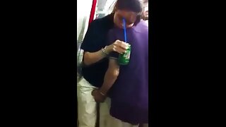 彼女は女性とバスルームで恋をした 女性 h 安心