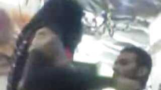 なめられたGarteredブロンド 女 高校生 エロ 動画