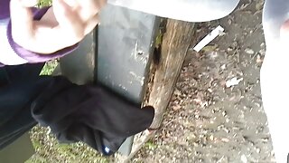 ピンクの靴 女性 安心 エロ 動画